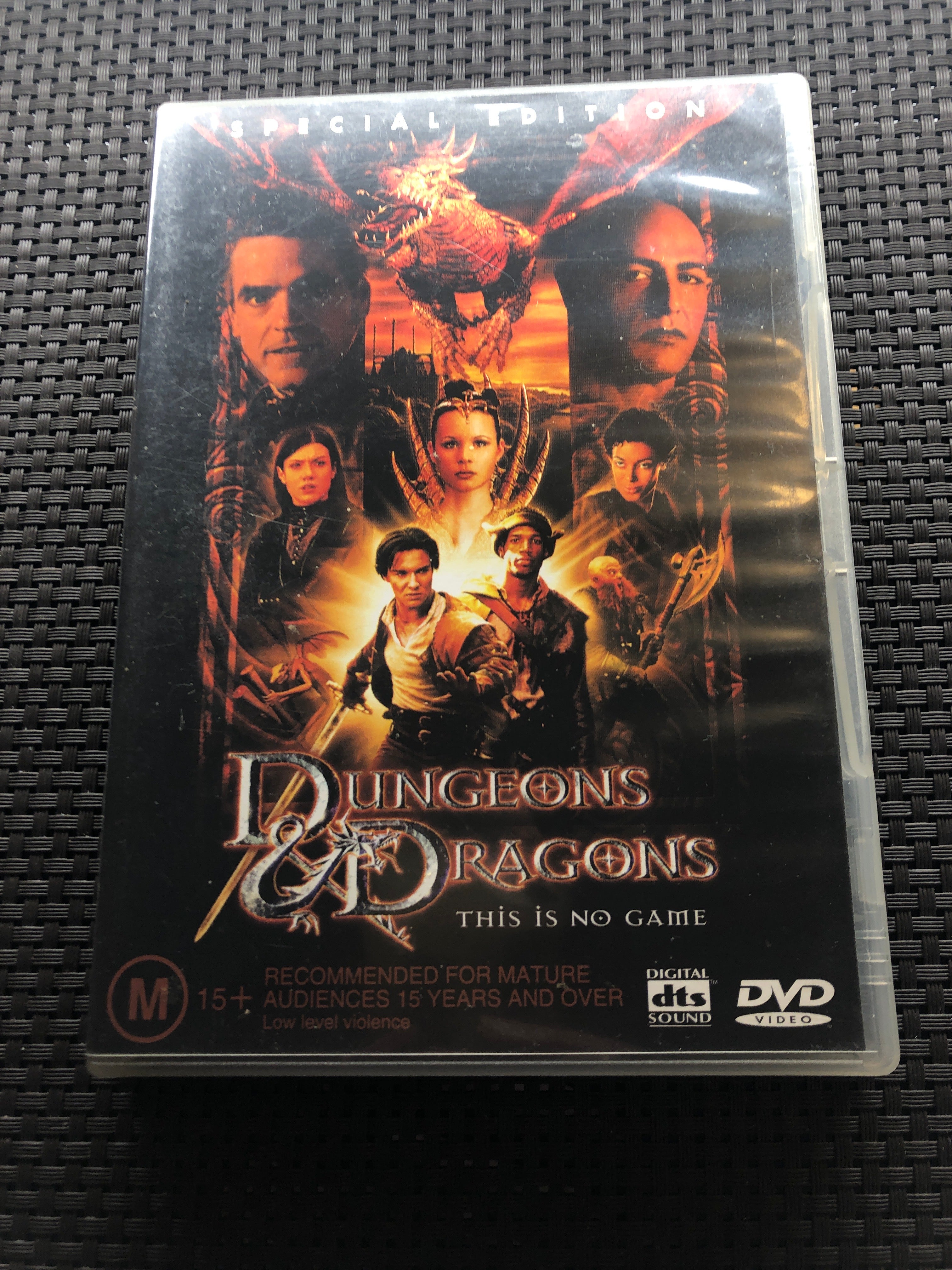 DUNGEONS & DRAGONS - (PAL Region 4) DVD Cleaned and Tested