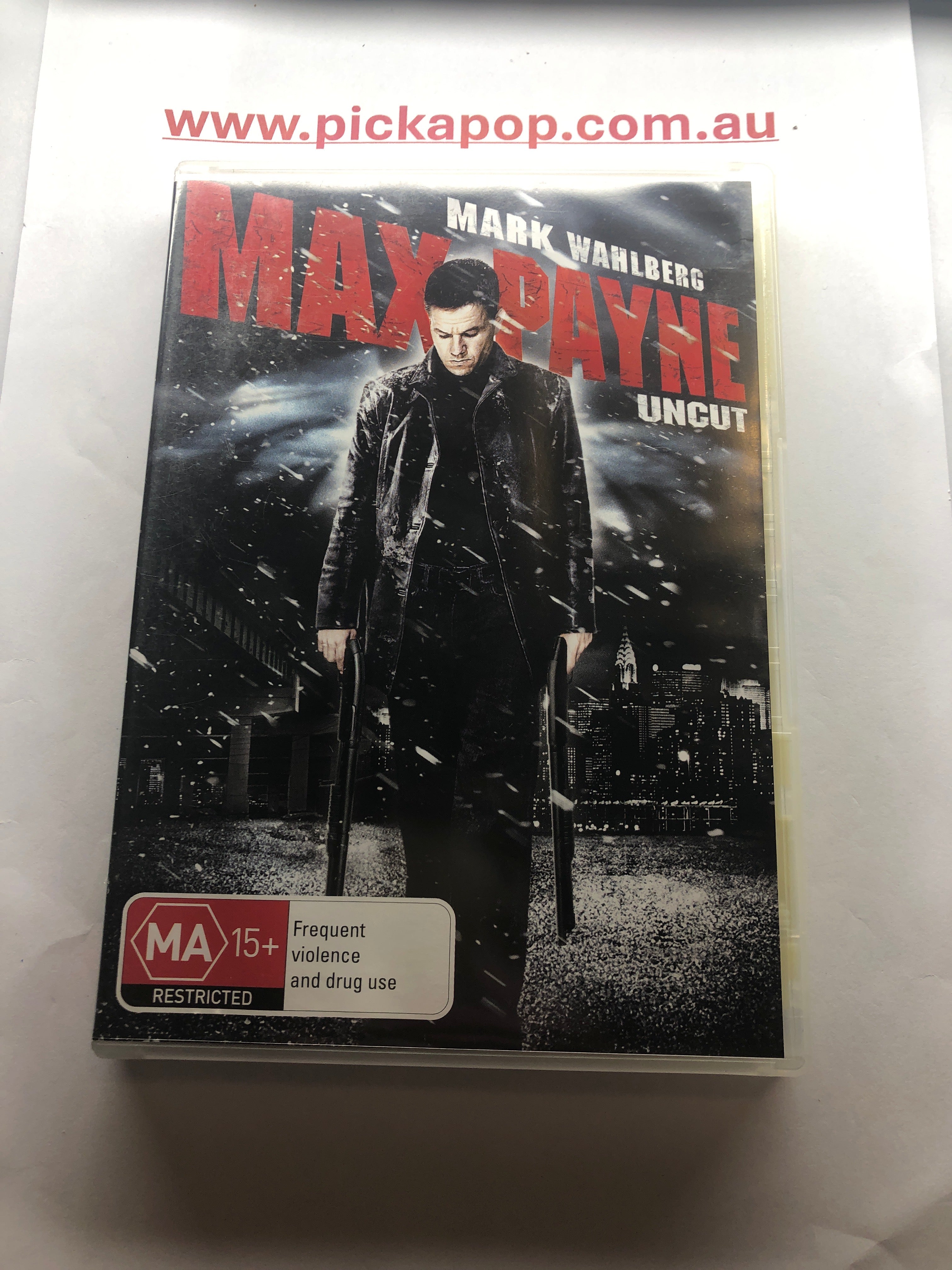 MAX PAYNE UNCUT - (PAL Region 4) DVD Cleaned and Tested