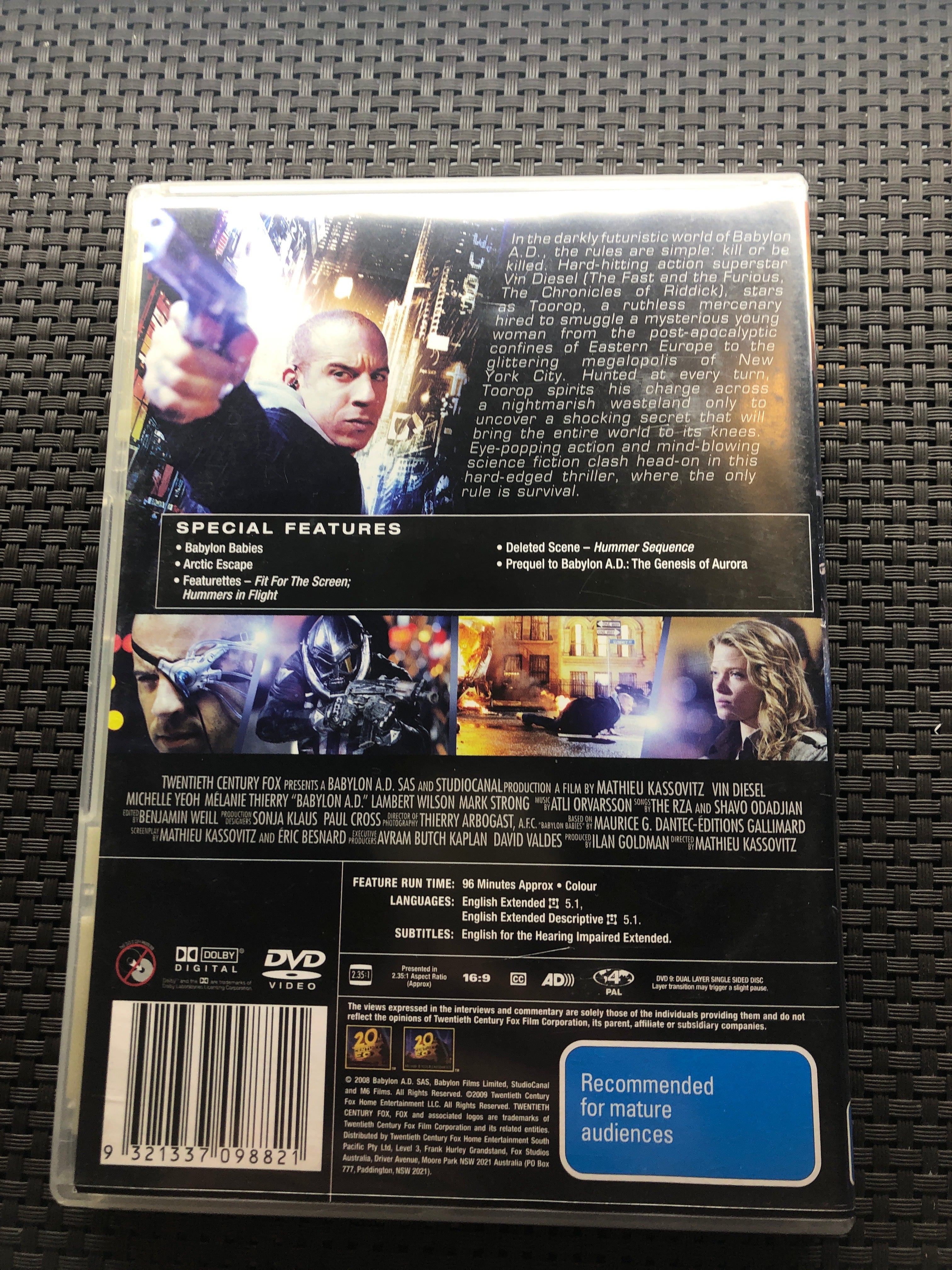 BABYLON A.D  RAW AND UNCUT - (PAL Region 4) DVD Cleaned and Tested