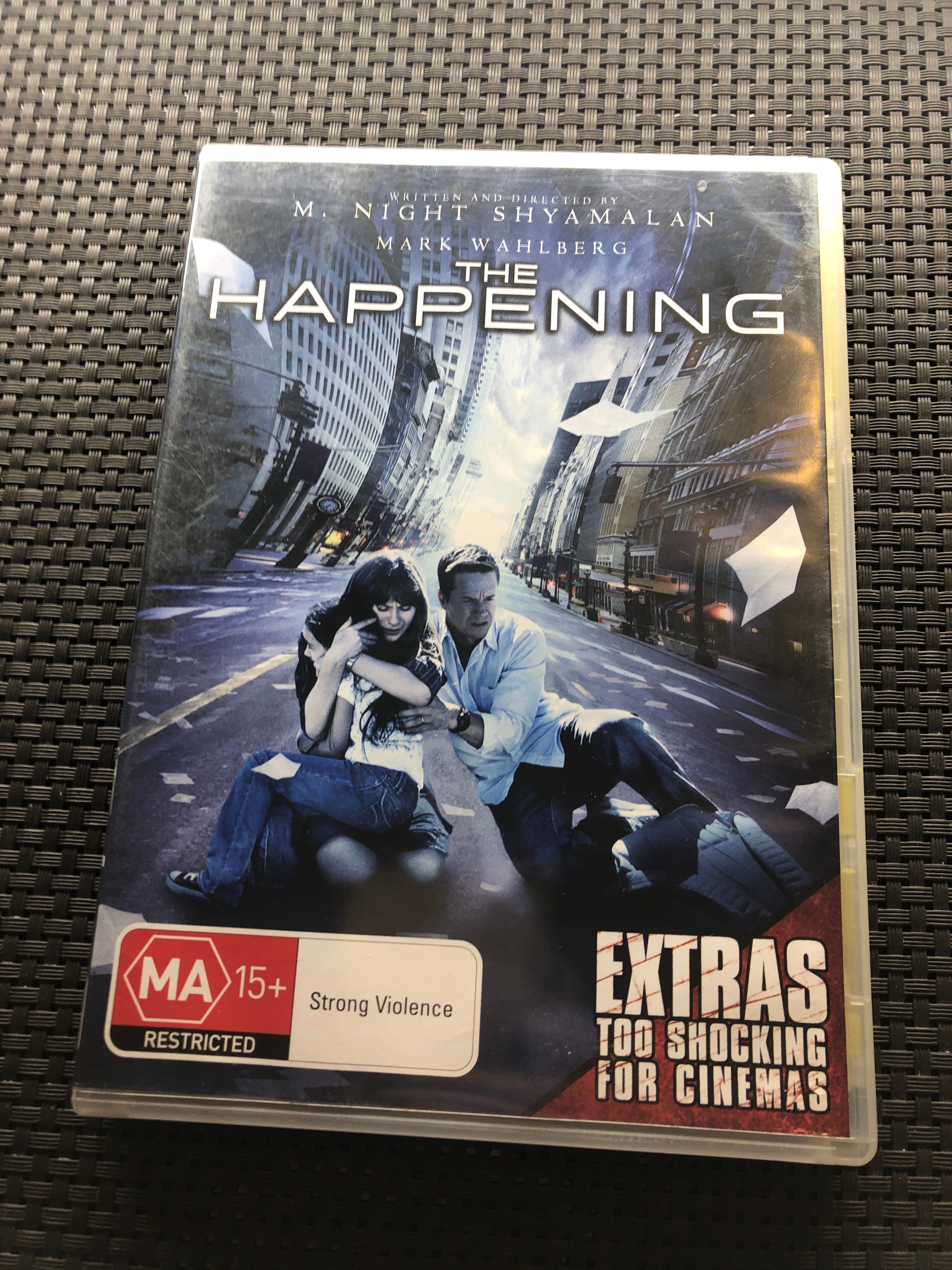 THE HAPPENING - (PAL Region 4) DVD Cleaned and Tested