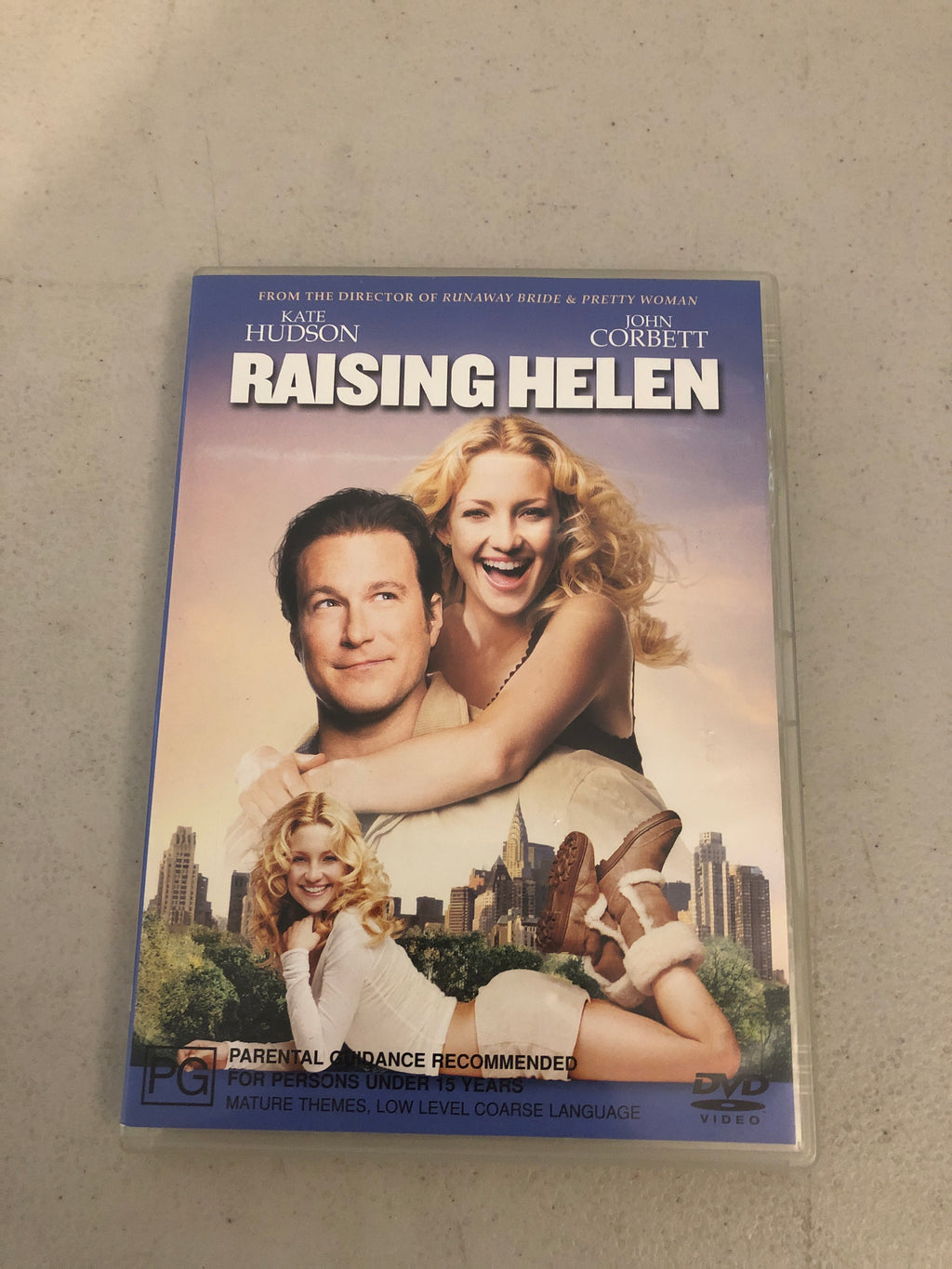 RAISING HELEN - PAL Region 4 - DVD Cleaned and  Tested