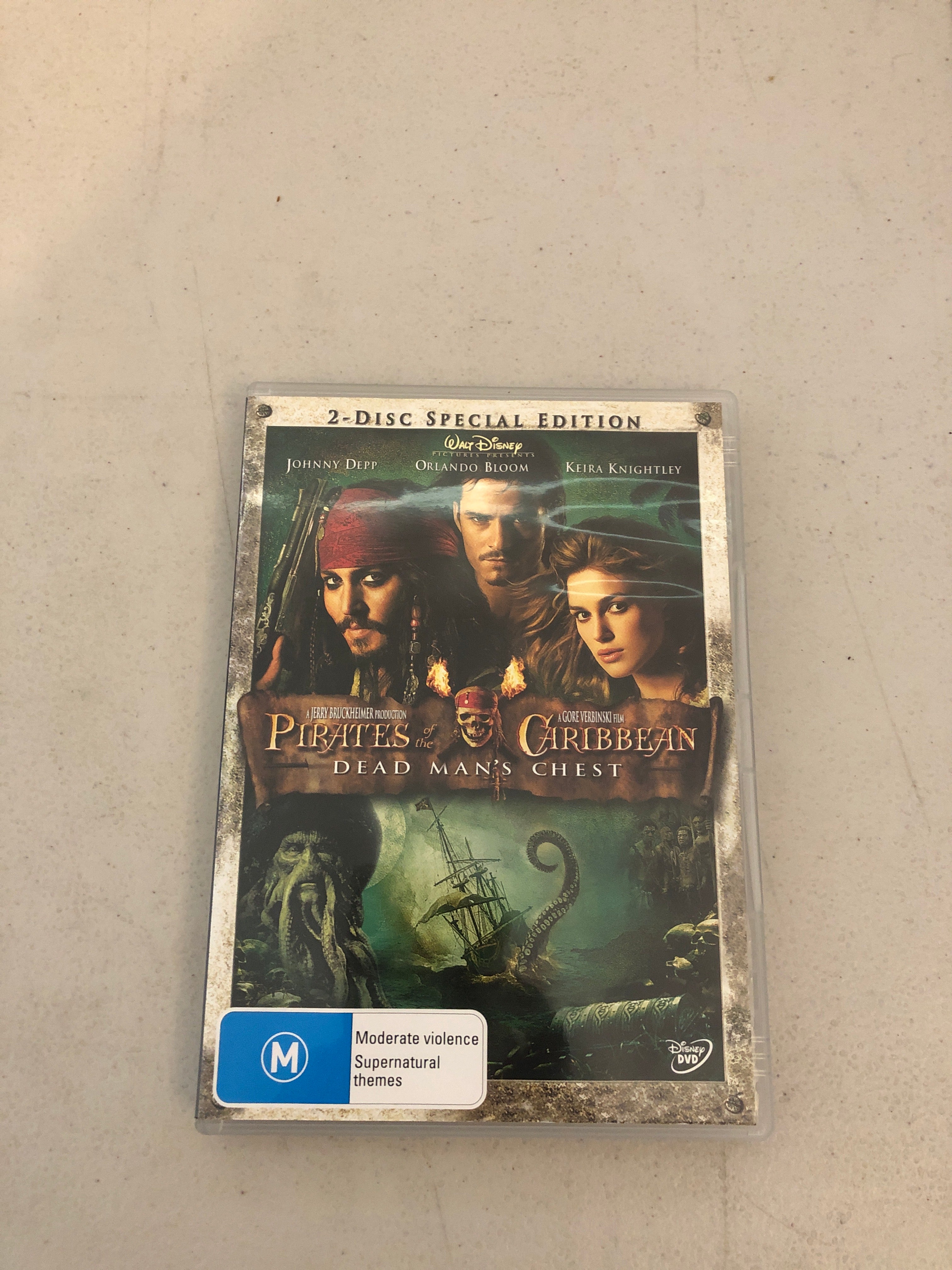 PIRATES OF THE CARIBBEN DEAD MANS CHEST - PAL Region 4 - DVD Cleaned and Tested