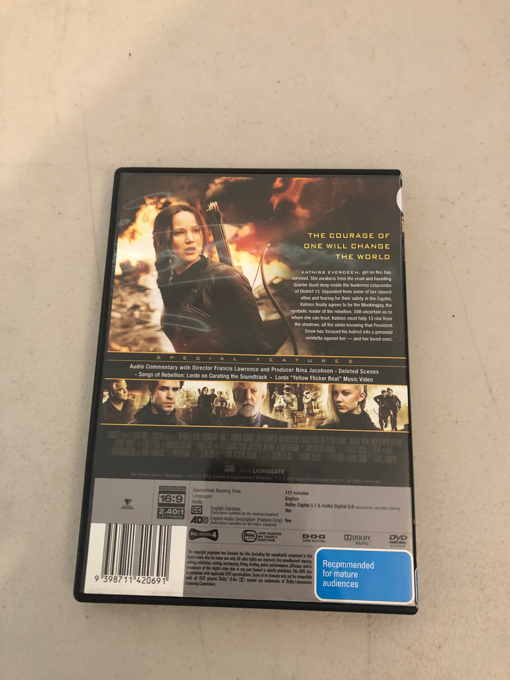THE  HUNGER GAMES MOCKINGJAY PART 1 - PAL Region 4 - DVD Cleaned and Tested
