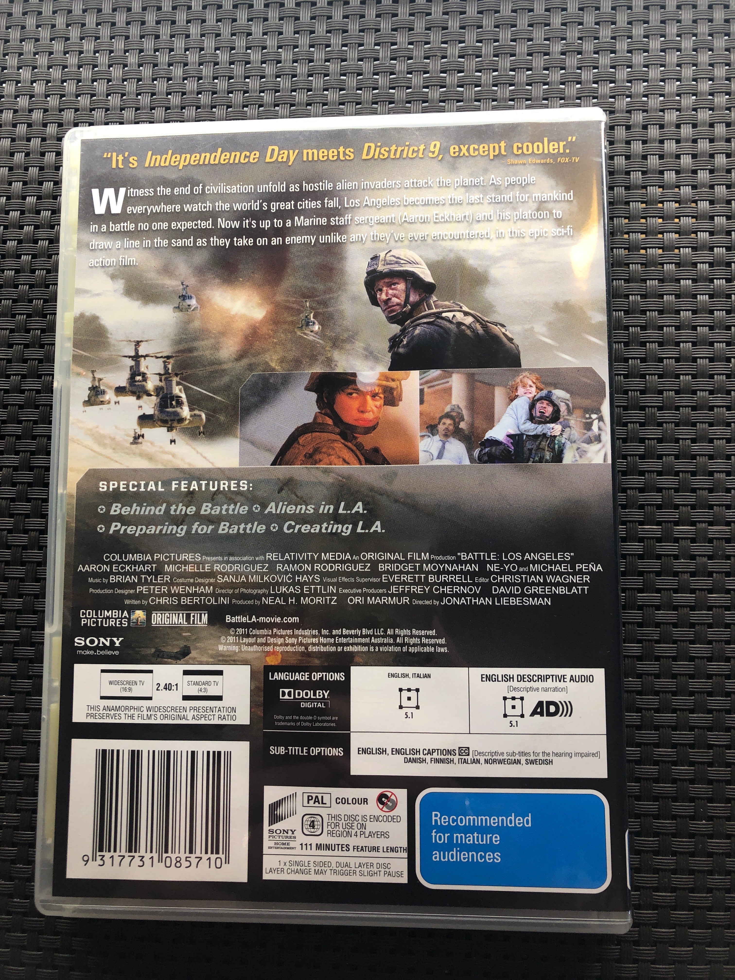 BATTLE: LOS ANGELES - (PAL Region 4) DVD Cleaned and Tested