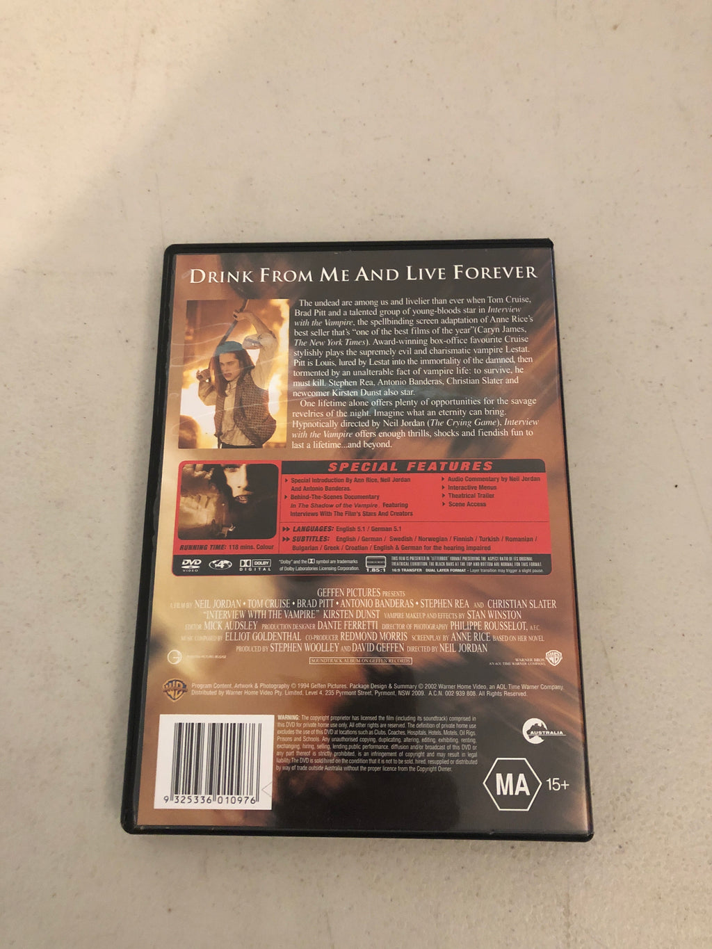 INTERVIEW WITH THE VAMPIRE - PAL Region 4 - DVD Cleaned and Tested