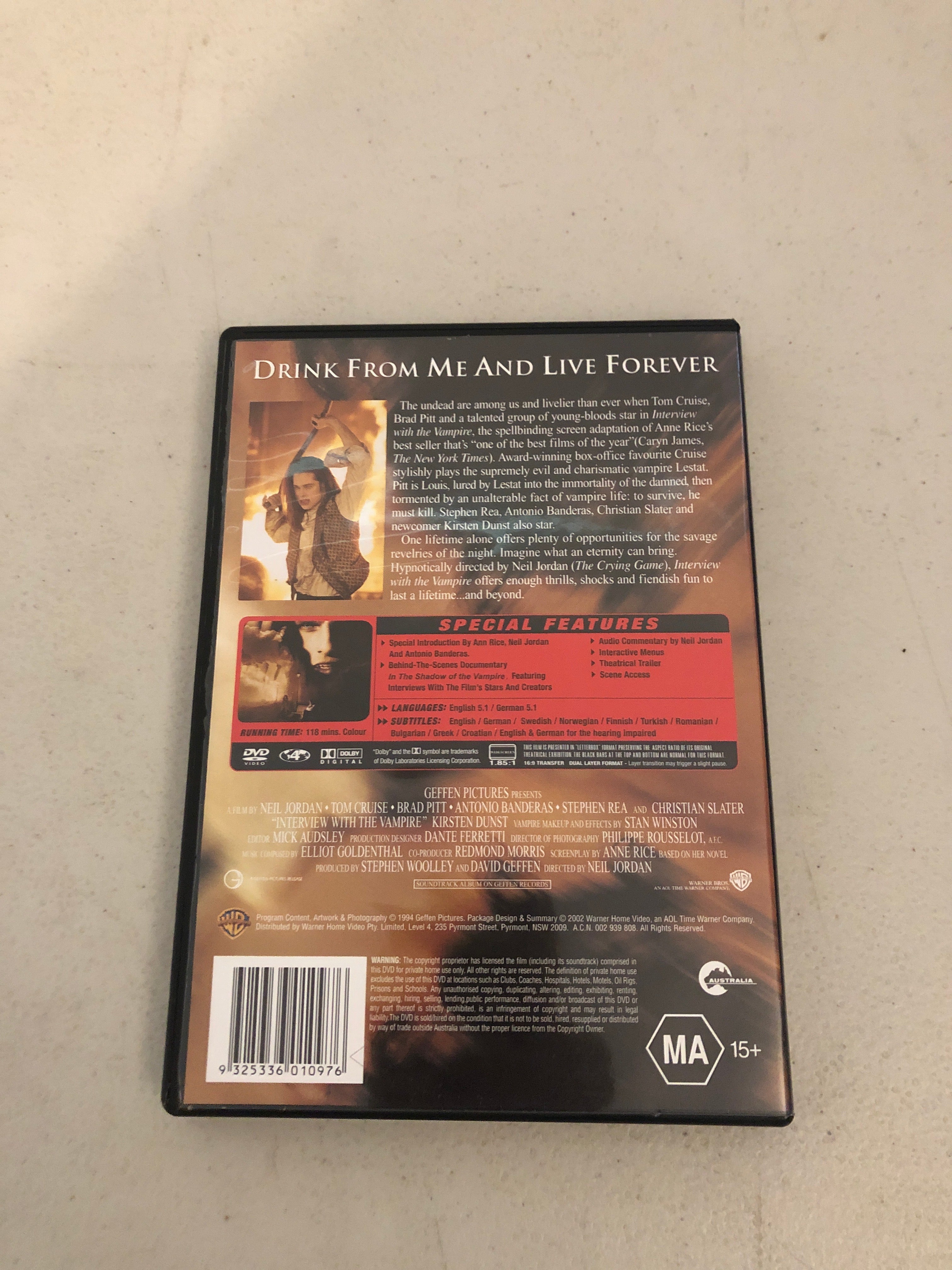 INTERVIEW WITH THE VAMPIRE - PAL Region 4 - DVD Cleaned and Tested